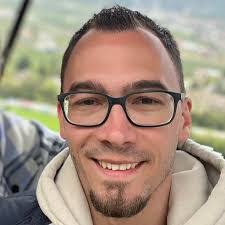 David Wippich's Instagram, Twitter & Facebook