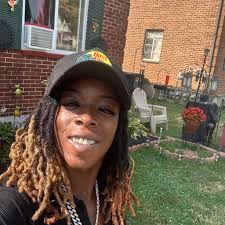 Sheila Minnifield's Instagram, Twitter & Facebook