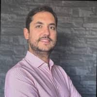 Ramon Almaraz's Instagram, Twitter & Facebook