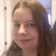 Kasia Stone's Instagram, Twitter & Facebook