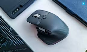 «ма́стер» — драма режиссёра, сценариста и сопродюсера пола томаса андерсона. Logitech Mx Master 3 Review Hack Your Workflow