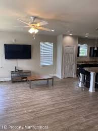 2 bedroom apartments are very versatile and perfect for nearly every lifestyle. 5 Bedroom Apartment For Rent In Tallahassee Trovit