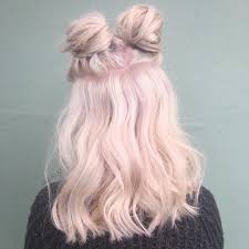 1 782 Likes 30 Comments Orlando La Vivid Hairstylist Nealmhair On Instagram Pearly White Using Oligopro And B Pastel Pink Hair Hair Styles Pink Hair