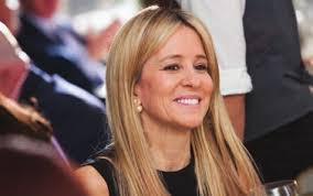 Deborah Marszalek's Instagram, Twitter & Facebook