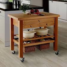 Neueste Trends Kuchen Und Wohnstudio Ambiente Cucine In Pirmasens Avec Kuchen 2017 Trends Et Ambientecucine Arbeitstisch Kuche Kuchendesign Beistelltisch Kuche