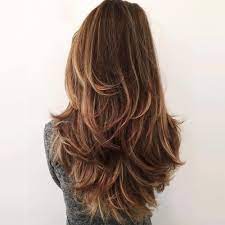 Straight hair with side bangs and layered ends. 50 Gorgeous Layered Haircuts For Long Hair That You Need To Try Hair Motive