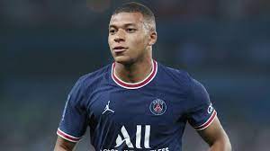 France's most successful club, they have won over 40 official honours, including nine league titles and one major european trophy. Paris Saint Germain Fans Pfeifen Kylian Mbappe Aus