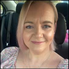 Can we check in together with different cabin times?