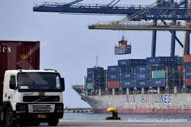 We did not find results for: Mulai 15 April Ipc Sesuaikan Tarif Pelayanan Lo Lo Di Tanjung Priok