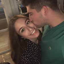 Amanda Barone (@amandabarone17)