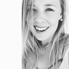 Carissa Shaver's Instagram, Twitter & Facebook