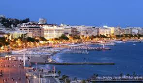 Once a small fishing village on the french riviera, cannes is now a glamorous and expensive seaside town of 74,000 people (2017) considered to be one of the social hubs of europe. Promenade De La Croisette Cannes Seecannes Com