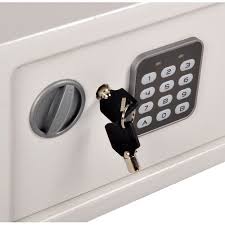 Faites votre choix parmi notre vaste gamme de marchands certifiés en ligne et lisez les commentaires d'acheteurs afin de trouver le produit le. Coffre Fort A Code Leroy Merlin H 18 X L 28 X P 20 Cm Garantie 1 An Moroccocloser Com