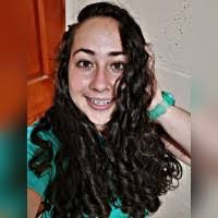 Amanda Araya's Instagram, Twitter & Facebook