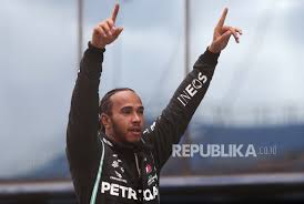 Последние твиты от lewis hamilton (@lewishamilton). Perpanjangan Kontrak Setahun Lewis Hamilton Dipertanyakan Republika Online