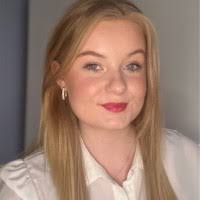 200+ 'Altena, Van' profiles