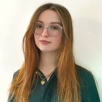 Elizabeth Carnes's Instagram, Twitter & Facebook