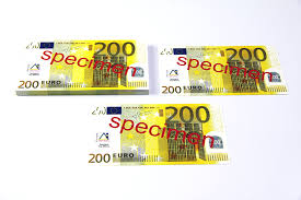 Alle infos zum neuen geldschein bekommen sie gebündelt hier. Rechengeld 200 Euro Schein 100 Stuck Regent Verlag Heimerl Gmbh