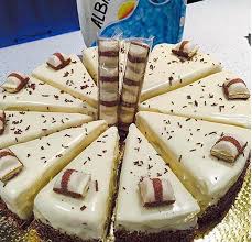 White Chocolate Kinder Cake In 2020 Fun Desserts Desserts Menu Desserts
