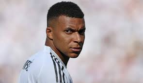 Top scorers in top 5 leagues by year