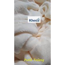 Butik ceria adalah pusat grosir selimut online murah terlengkap yang menyediakan berbagai macam selimut dengan kualitas terbaik dari berbagai pabrik di indonesia dan juga import. Jual Selimut Bulu Polos Warna Putih Ukuran 150 200cm Dan Warna Lainnya Ready Stok Free Tas Shopee Indonesia