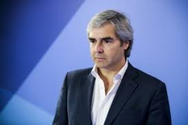 Nuno melo assumiu uma candidatura ao próximo congresso. Nuno Melo Exclui Se De Corrida A Lider Do Cds E Defende Candidatura De Deputados Eleitos Cds Pp Publico