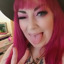 Rachel Patnode's Instagram, Twitter & Facebook