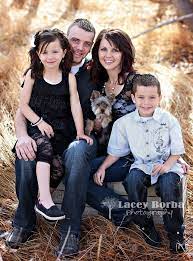 Family Of Four Photo Ideas Family Of 4 Family Photo Ideas Family Picture Poses Family Photos Family Photo Pose
