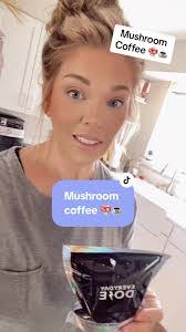 Candace Loveless's Instagram, Twitter & Facebook