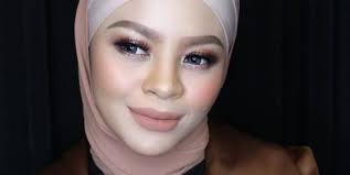 Betapa dekatnya dirimu di hatiku semakin benci semakin aku tak mampu hatiku tetap berkata. Semakin Menang Lagu Terbaik Sfmm33 Minggu Pertama Sensasi Selebriti