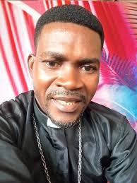 Pastor encourages fellow ministers to seek assistance from brethren when  needed