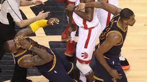 Lebron James Flopped And The Internet Mercilessly Trolled Him For It Youtube