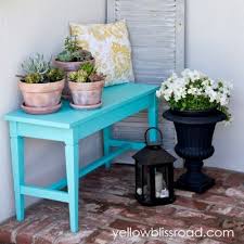 You can also use raffia, a lightweight fabric that resembles grasscloth, as your decorative inspiration. 20 Easy Decor Tricks To Transform A Small Patio In An Instant Summer Porch Decor Front Porch Decorating Small Patio