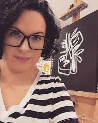 Janelle Hunt's Instagram, Twitter & Facebook