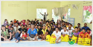 For example for entertainment, introducing love, marriages, worshipping the spirit of the rice. Perkim Perkim Dekati Orang Asli Pos Sinderut