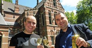 There he became a businessman and a millionaire. Aardenburgse Miljonair En Nac Weldoener Azimi Wil Voetbalclub Roda Jc Overnemen Brabant Bd Nl