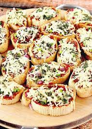 Mini French Bread Pizza Appetizers Bread Appetizers Appetizer Recipes French Bread Appetizers