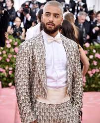 See more of maluma londoño on facebook. Pin By Kimsakina On Maluma Fashion Met Gala Met Gala 2019