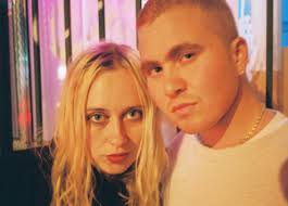 Girlpool hit the road with The Hotelier, Land of Talk, etc. (2018)