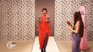Sie redet gerne, oft und detailliert über intimes. Promi Shopping Queen Claudia Obert Erntet Auf Dem Catwalk Jubelsturme