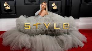 Although we are waiting for the wedding images, we couldn't help looking at all the times when ariana grande proved that no one could do voluminous gowns and dresses better than her! Has Ariana Grande Had Plastic Surgery These Before And After Pictures Have Got Us Thinking South China Morning Post