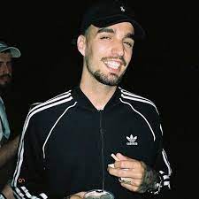 Rels b un productor que probó a rapear encima de sus bases. Rels B Frases Startseite Facebook