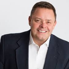 Scott Langlois's Instagram, Twitter & Facebook