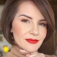 300+ "Babús" profiles