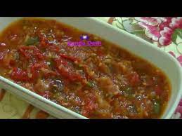 Di jawa bahkan jamak jika orang mengatakan, anak gadis yang telah berhasil membuat sambal terasi yang sedap berarti sudah waktunya untuk menikah. Cara Membuat Sambal Bajak Tanpa Terasi Yang Enak Youtube