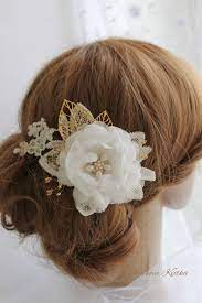 Bridal hair pieces offer you an opportunity to express your unique personality. Pin On Flower Hair Piece