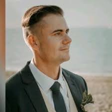 Absolutely delighted to pick up the CEO award at our Gamechangers  conference in Melbourne this week. Thank you to my team and colleagues for  your support and encouragement across what's been a… |