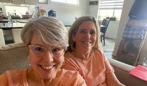 Eva Monet's Instagram, Twitter & Facebook