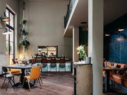 Kink Restaurant Im Pfefferberg Geschmackvoll In Jeder Hinsicht