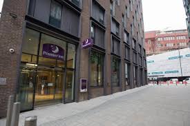 Complete listing of all premier inn hotels in london (was premier travel inn) along with full details, maps and online rates check and reservation. Premier Inn London City